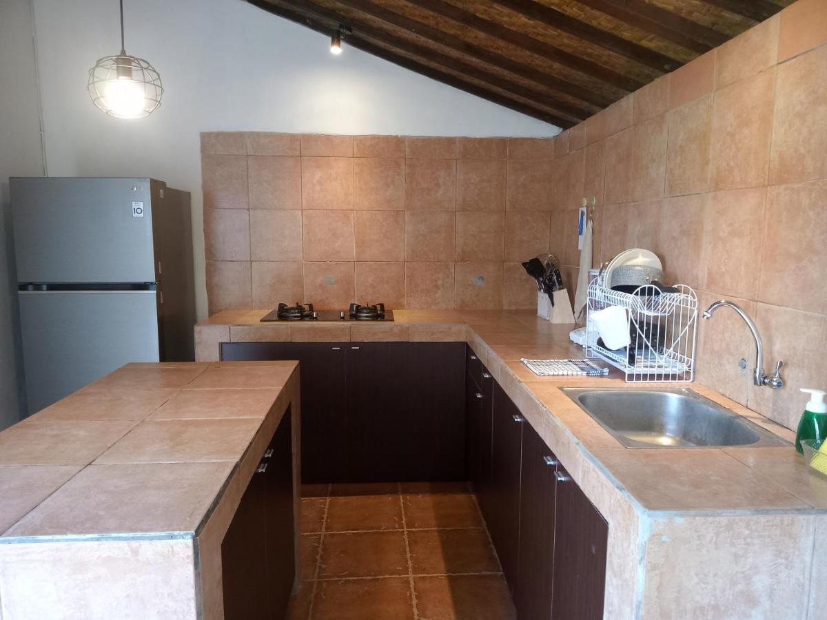 Parama Homestay Balangan ウルワツ エクステリア 写真